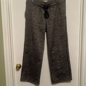 Under armor cold gear sweat pants in good condition